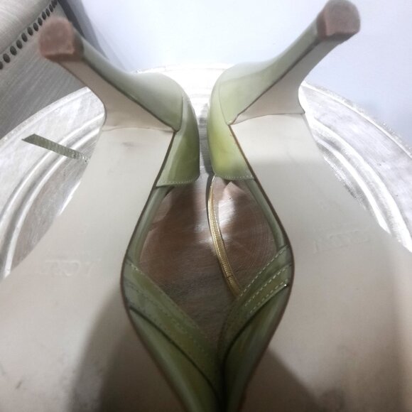 J. Crew Mary Jane Leather Heels Sage Green Size 8 Womens MSRP $168 - Picture 9 of 10